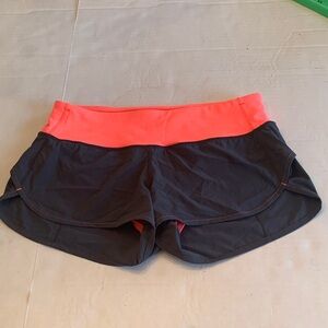 lululemon athletica Black and Coral Athletic Shorts Speed Ip size 4